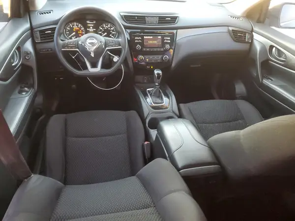 JN1BJ1CP4HW005234 2017 NISSAN ROGUE - Image 8