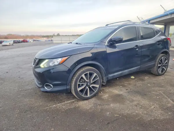 JN1BJ1CP4HW007159 2017 NISSAN ROGUE - Image 1
