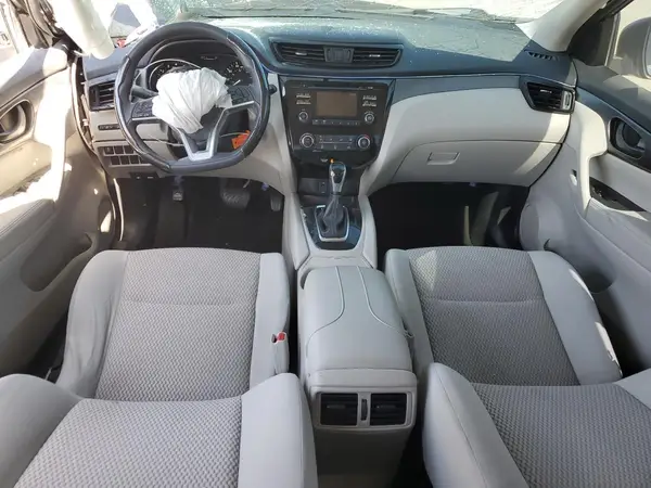 JN1BJ1CP4HW007341 2017 NISSAN ROGUE - Image 8