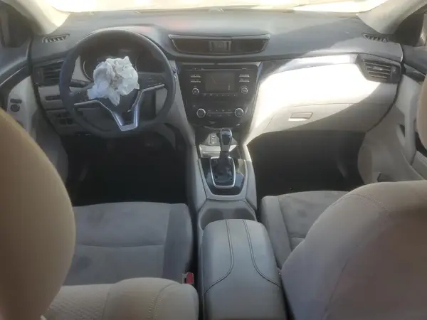 JN1BJ1CP4HW010269 2017 NISSAN ROGUE - Image 8