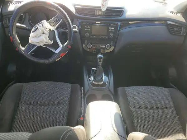 JN1BJ1CP4HW010773 2017 NISSAN ROGUE - Image 8