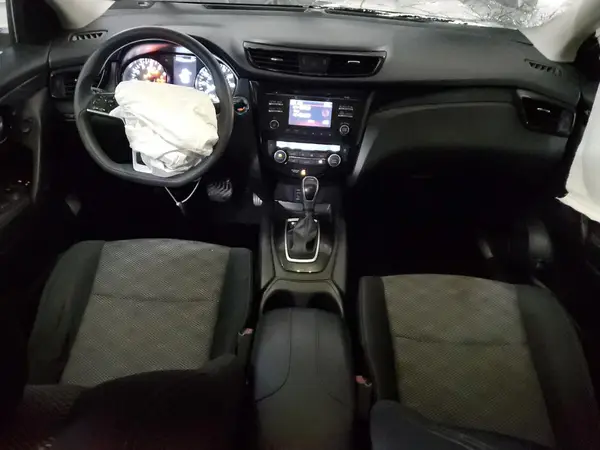 JN1BJ1CP4HW015763 2017 NISSAN ROGUE - Image 8