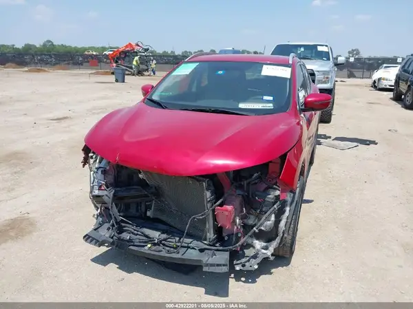 JN1BJ1CP4HW016931 2017 NISSAN ROGUE - Image 2