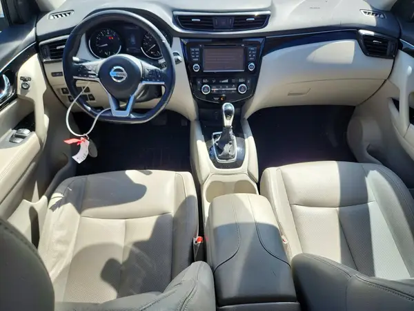 JN1BJ1CP4HW017433 2017 NISSAN ROGUE - Image 8
