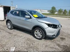 JN1BJ1CP4HW021563 2017 NISSAN ROGUE