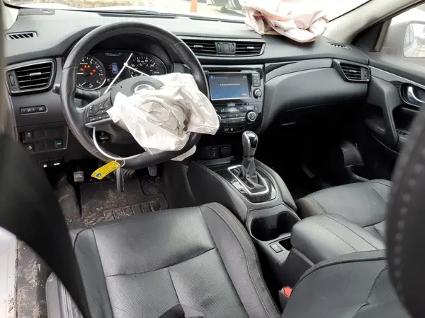 JN1BJ1CP4HW023457 2017 NISSAN ROGUE - Image 8