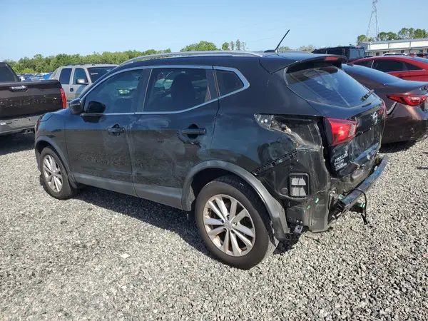 JN1BJ1CP4HW026598 2017 NISSAN ROGUE - Image 2