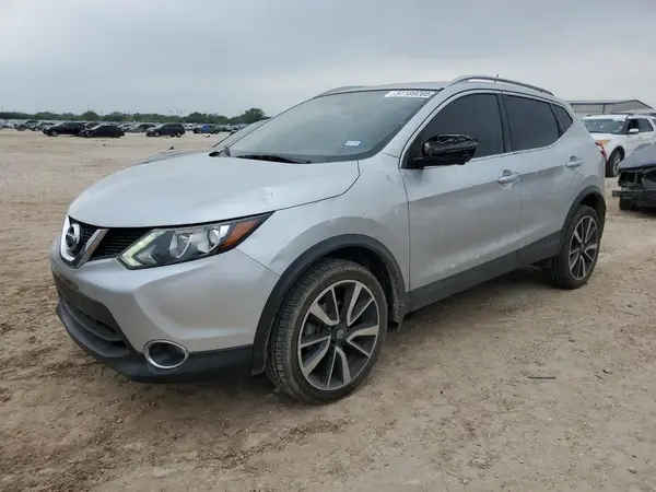 JN1BJ1CP4HW031123 2017 NISSAN ROGUE - Image 1