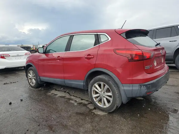 JN1BJ1CP4HW033549 2017 NISSAN ROGUE - Image 2