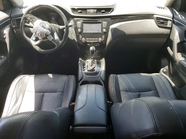 JN1BJ1CP4HW034720 2017 NISSAN ROGUE - Image 8