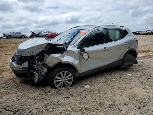 JN1BJ1CP4HW035303 2017 NISSAN ROGUE - Image 1