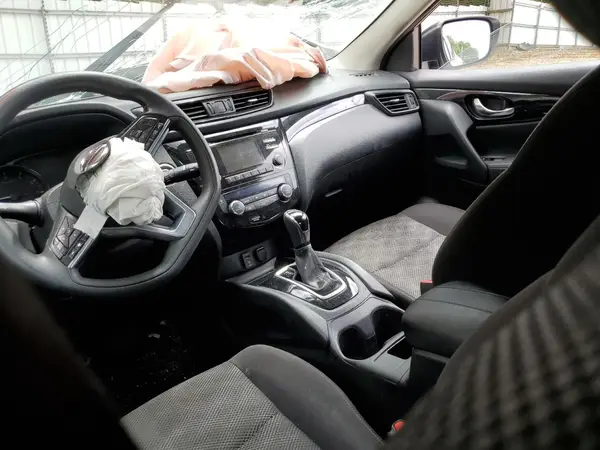JN1BJ1CP4HW035303 2017 NISSAN ROGUE - Image 8