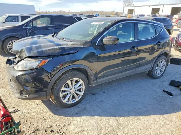 JN1BJ1CP4JW102441 2018 NISSAN ROGUE - Image 1