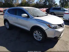 JN1BJ1CP4JW106196 2018 NISSAN ROGUE