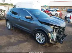 JN1BJ1CP4JW152675 2018 NISSAN ROGUE