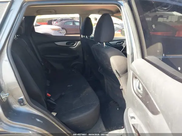 JN1BJ1CP4JW153602 2018 NISSAN ROGUE - Image 8