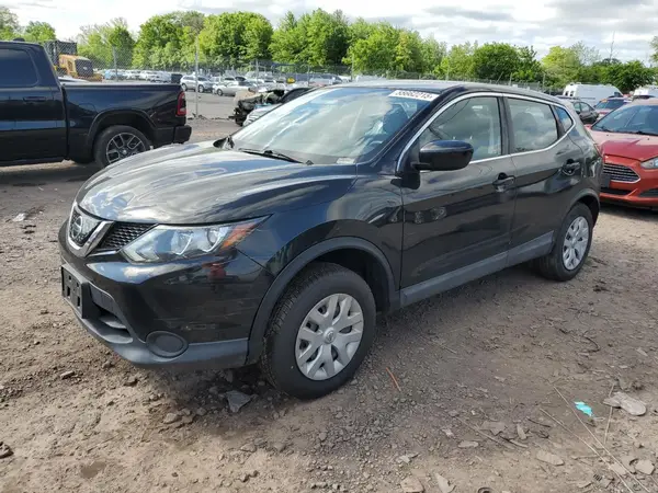 JN1BJ1CP4JW154667 2018 NISSAN ROGUE - Image 1