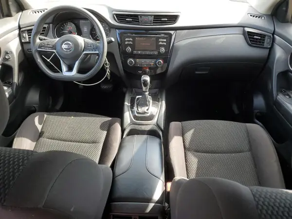 JN1BJ1CP4JW154667 2018 NISSAN ROGUE - Image 8