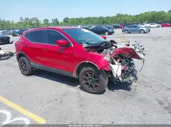JN1BJ1CP4JW156970 2018 NISSAN ROGUE