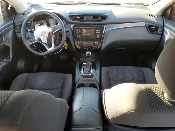 JN1BJ1CP4JW157617 2018 NISSAN ROGUE - Image 8