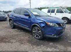 JN1BJ1CP4JW157634 2018 NISSAN ROGUE