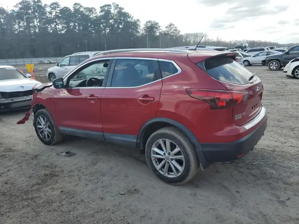 JN1BJ1CP4JW163238 2018 NISSAN ROGUE - Image 2