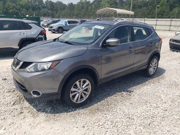 JN1BJ1CP4JW165135 2018 NISSAN ROGUE - Image 1