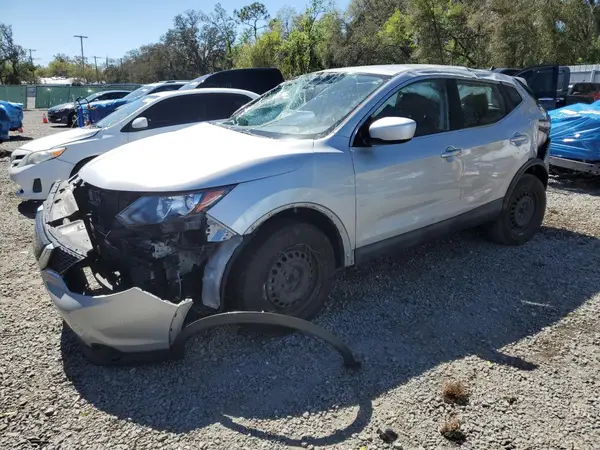 JN1BJ1CP4JW180377 2018 NISSAN ROGUE - Image 1