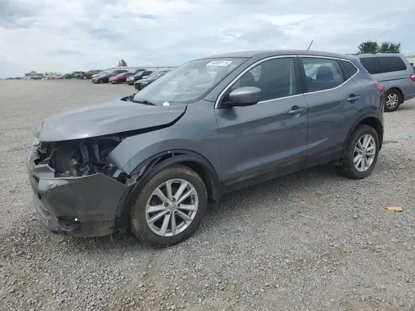 JN1BJ1CP4JW185093 2018 NISSAN ROGUE - Image 1