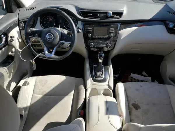 JN1BJ1CP4JW187281 2018 NISSAN ROGUE - Image 8