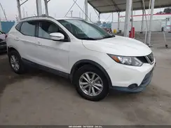 JN1BJ1CP4JW187930 2018 NISSAN ROGUE