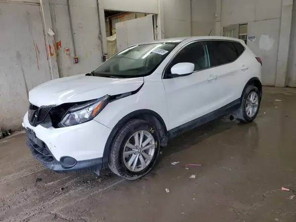 JN1BJ1CP4JW189421 2018 NISSAN ROGUE - Image 1