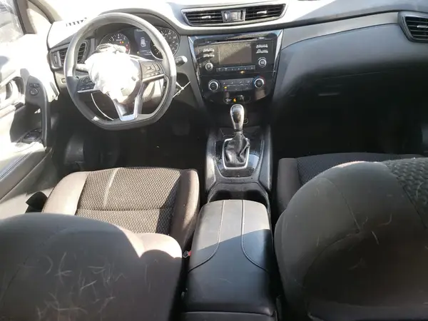 JN1BJ1CP4JW193968 2018 NISSAN ROGUE - Image 8