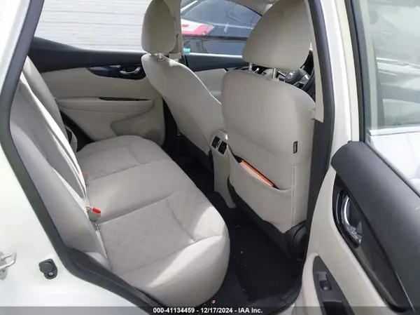 JN1BJ1CP4JW195414 2018 NISSAN ROGUE - Image 8