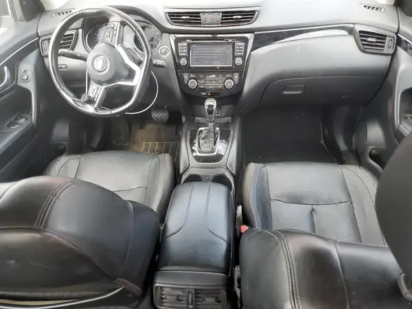JN1BJ1CP4JW195848 2018 NISSAN ROGUE - Image 8