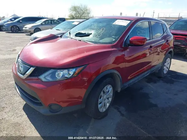 JN1BJ1CP4KW212200 2019 NISSAN ROGUE - Image 2