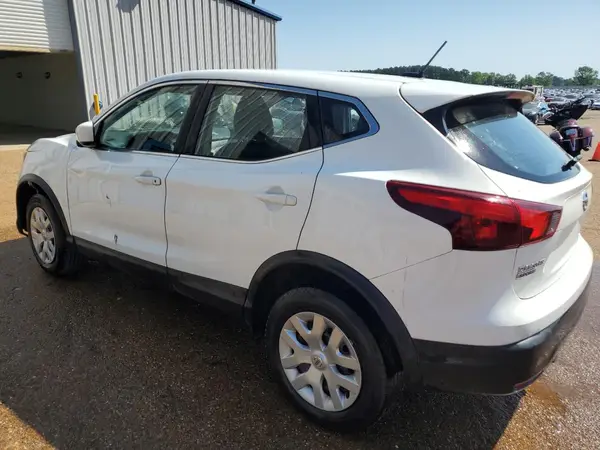 JN1BJ1CP4KW216232 2019 NISSAN ROGUE - Image 2