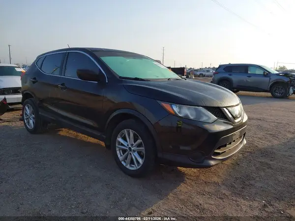 JN1BJ1CP4KW220250 2019 NISSAN ROGUE - Image 1