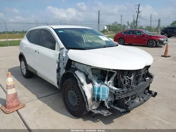 JN1BJ1CP4KW239090 2019 NISSAN ROGUE - Image 1