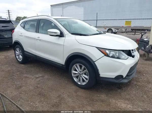 JN1BJ1CP4KW520323 2019 NISSAN ROGUE - Image 1