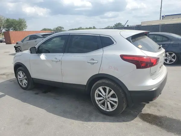 JN1BJ1CP4KW521987 2019 NISSAN ROGUE - Image 2