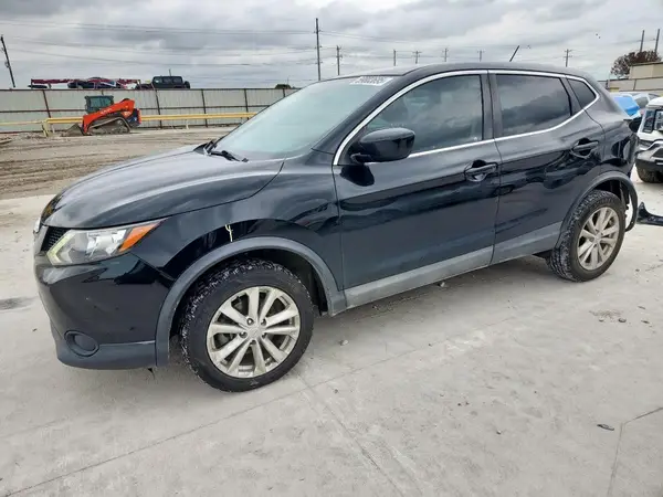 JN1BJ1CP5HW004674 2017 NISSAN ROGUE - Image 1