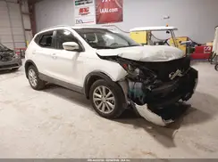 JN1BJ1CP5HW004707 2017 NISSAN ROGUE