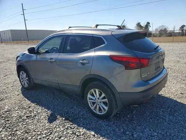 JN1BJ1CP5HW007736 2017 NISSAN ROGUE - Image 2