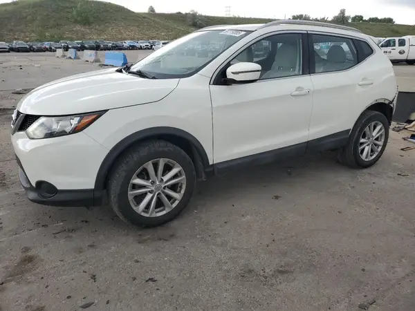 JN1BJ1CP5HW010989 2017 NISSAN ROGUE - Image 1