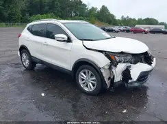 JN1BJ1CP5HW011012 2017 NISSAN ROGUE
