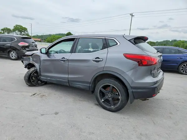 JN1BJ1CP5HW011298 2017 NISSAN ROGUE - Image 2