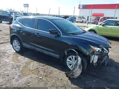 JN1BJ1CP5HW013262 2017 NISSAN ROGUE