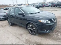 JN1BJ1CP5HW016064 2017 NISSAN ROGUE