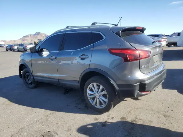 JN1BJ1CP5HW016226 2017 NISSAN ROGUE - Image 2